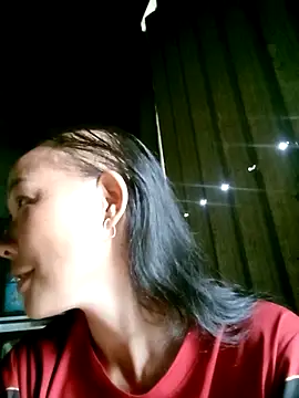 Snapshot of mntzz88 chatting on 09/30/25, 01:43 mntzz88 online show from 09/30/25, 01:43