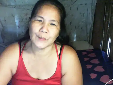 milagrose rose online show from 10/30/25, 10:10