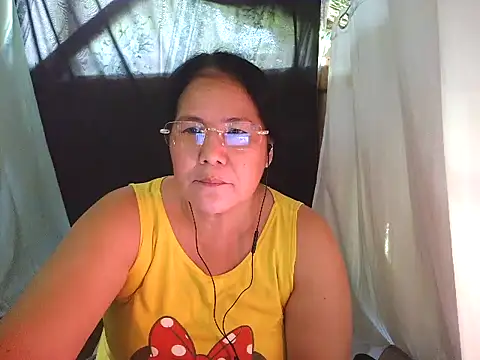milagrose rose online show from 05/26/26, 03:35