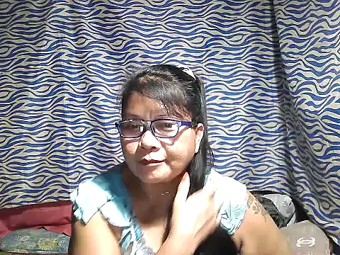 Snapshot of joy_cute chatting on 10/23/25, 01:05 joy cute online show from 10/23/25, 01:05
