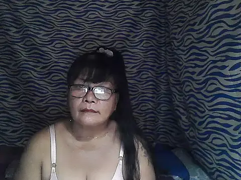 joy cute online show from 11/30/25, 12:03