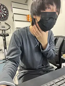 Snapshot of mikan_kun_st chatting on 10/22/25, 12:33 mikan kun st online show from 10/22/25, 12:33