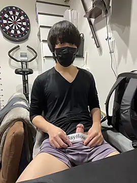 Snapshot of mikan_kun_st chatting on 12/15/25, 12:09 mikan kun st online show from 12/15/25, 12:09