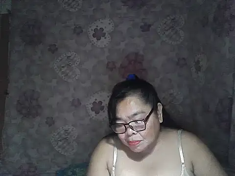 Snapshot of cris_tita chatting on 01/15/26, 12:32 cris tita online show from 01/15/26, 12:32