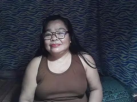 Snapshot of cris_tita chatting on 02/11/26, 12:32 cris tita online show from 02/11/26, 12:32