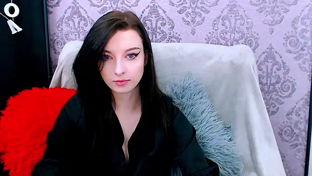 DominantLuna online show from 02/19/26, 08:27
