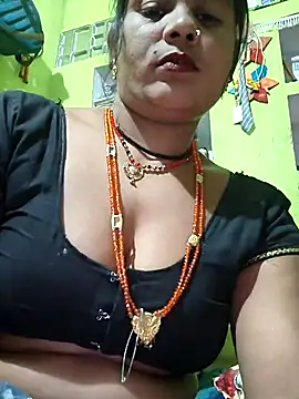 Hotty ruvi online show from 10/16/25, 05:36