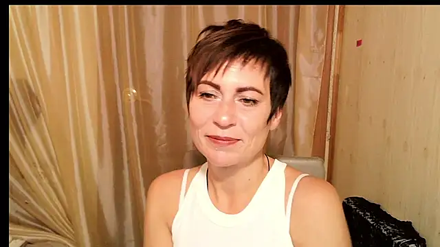 Ashley Brookss online show from 10/02/25, 07:48