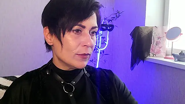 Snapshot of Ashley_Brookss chatting on 11/13/25, 10:58 Ashley Brookss online show from 11/13/25, 10:58