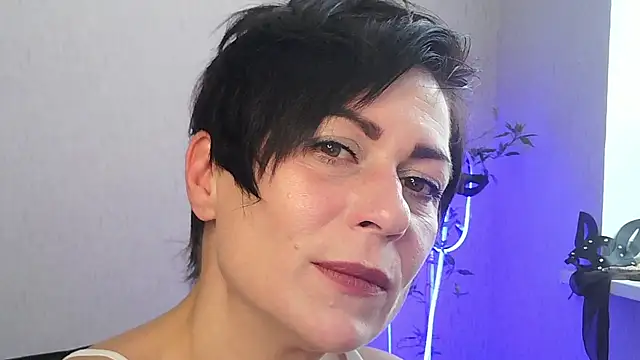 Snapshot of Ashley_Brookss chatting on 11/22/25, 07:40 Ashley Brookss online show from 11/22/25, 07:40