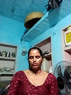 Snapshot of Mohni_cute chatting on 10/02/25, 11:01 Mohni cute online show from 10/02/25, 11:01