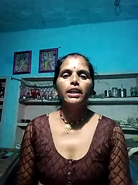 Snapshot of Mohni_cute chatting on 10/09/25, 01:09 Mohni cute online show from 10/09/25, 01:09
