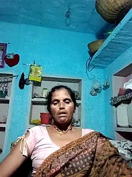 Snapshot of Mohni_cute chatting on 10/11/25, 03:10 Mohni cute online show from 10/11/25, 03:10