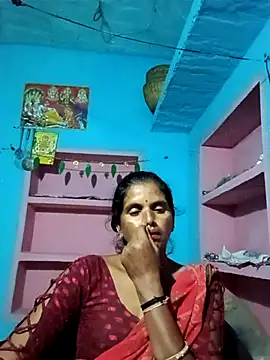 Snapshot of Mohni_cute chatting on 10/23/25, 12:32 Mohni cute online show from 10/23/25, 12:32