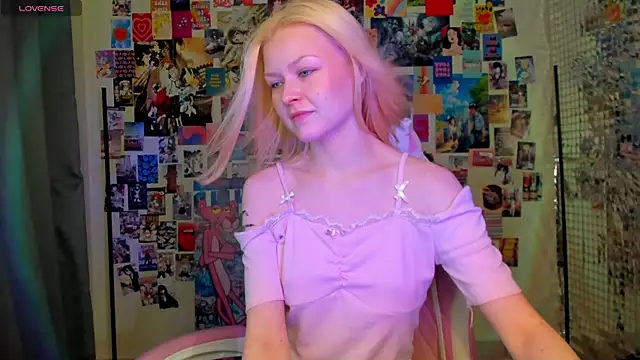Snapshot of Callista_a chatting on 10/27/25, 11:14 Callista a online show from 10/27/25, 11:14