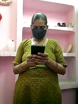 Snapshot of Rasili_bhabhi10 chatting on 10/01/25, 03:45 Rasili bhabhi10 online show from 10/01/25, 03:45