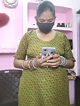 Snapshot of Rasili_bhabhi10 chatting on 10/05/25, 05:17 Rasili bhabhi10 online show from 10/05/25, 05:17