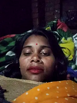 Katrina kaif143 online show from 10/31/25, 03:24