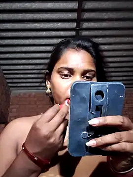 Katrina kaif143 online show from 05/25/26, 10:49