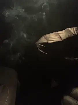 Snapshot of shorty-phat chatting on 10/16/25, 02:12 shorty-phat online show from 10/16/25, 02:12