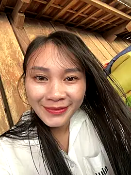 Ami-mi00 online show from 10/10/25, 04:33