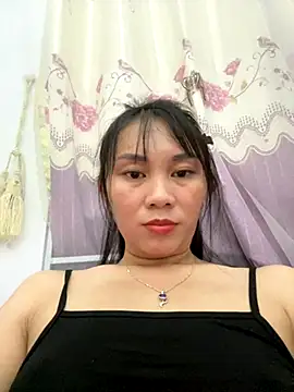 Ami-mi00 online show from 10/22/25, 05:24