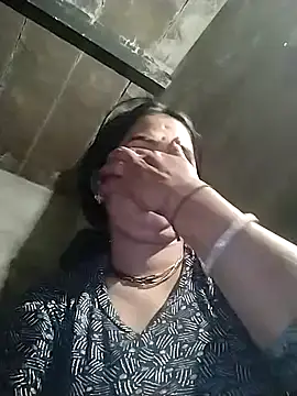 Kalpana Rajput66 online show from 10/13/25, 10:54