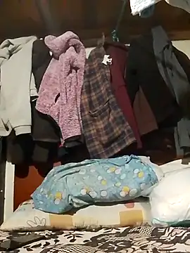 Snapshot of RAJV_ chatting on 11/03/25, 10:42 RAJV online show from 11/03/25, 10:42