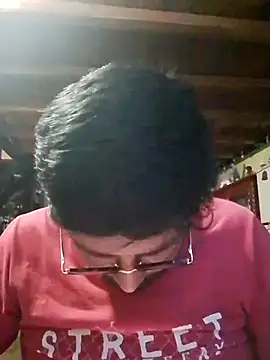 Snapshot of RAJV_ chatting on 12/17/25, 07:20 RAJV online show from 12/17/25, 07:20