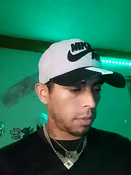 Alixkil online show from 10/19/25, 05:57