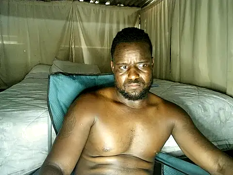 Snapshot of Funsexy702 chatting on 10/29/25, 11:12 Funsexy702 online show from 10/29/25, 11:12