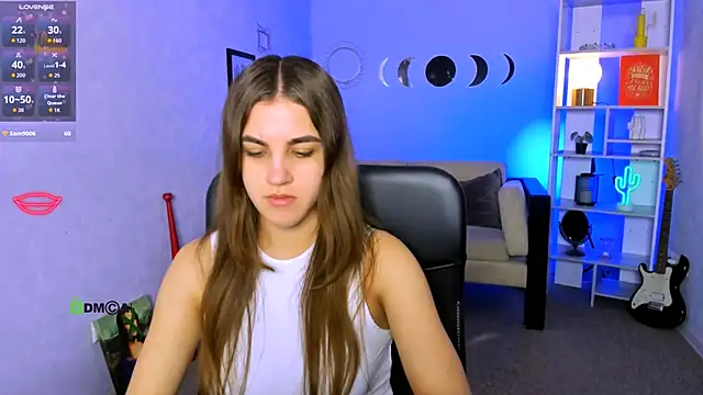 lina fox12 online show from 11/25/25, 01:33