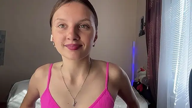 JanellHousen online show from 07/15/26, 05:34