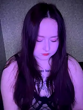 BambiGlow online show from 10/03/25, 05:59