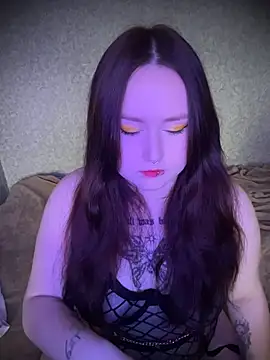 BambiGlow online show from 10/11/25, 07:07