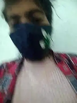 Snapshot of PEEHU-50 chatting on 10/18/25, 02:14 PEEHU-50 online show from 10/18/25, 02:14