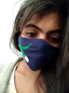 Snapshot of PEEHU-50 chatting on 10/20/25, 02:01 PEEHU-50 online show from 10/20/25, 02:01