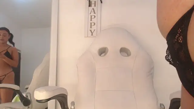 celestee well online show from 10/25/25, 03:29