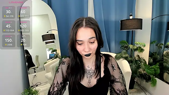 Lunel kitten online show from 10/22/25, 12:27