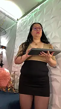 Marianasmitt online show from 11/01/25, 12:18