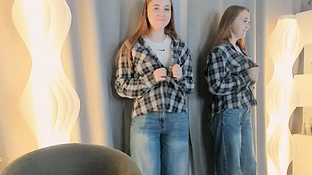 Snapshot of BobbieStenstrom chatting on 10/03/25, 08:55 BobbieStenstrom online show from 10/03/25, 08:55