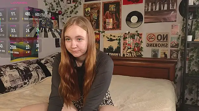 Snapshot of BobbieStenstrom chatting on 10/25/25, 08:00 BobbieStenstrom online show from 10/25/25, 08:00