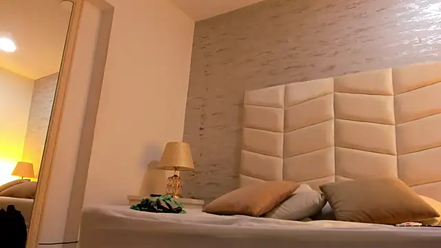 Snapshot of jax_black chatting on 12/18/25, 07:31 jax black online show from 12/18/25, 07:31