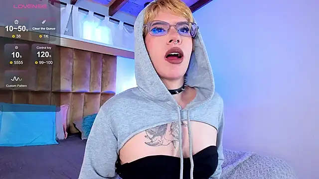 SamyShark online show from 10/08/25, 01:53