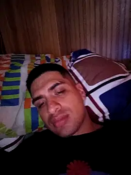 daniandr119 online show from 09/30/25, 09:42