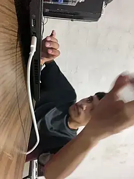 feetbooy online show from 11/29/25, 11:52