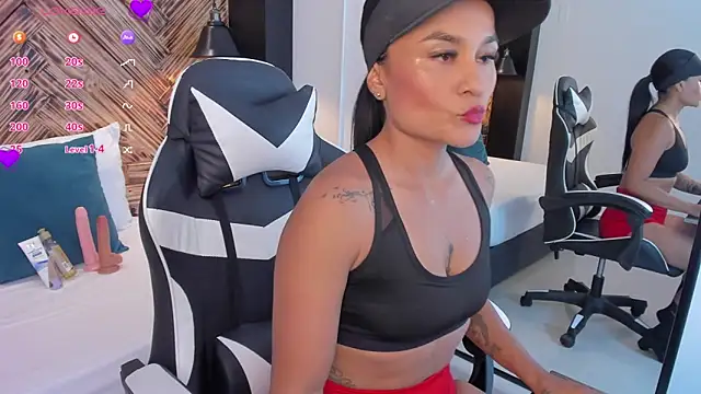 tabata69  online show from 11/06/25, 09:05