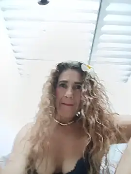 Dirty-Divorced-mother7 online show from 06/08/26, 02:01
