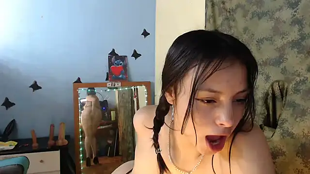 lizethavila online show from 04/10/26, 11:15