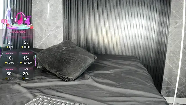 Snapshot of cloemorningstar chatting on 11/02/25, 03:25 cloemorningstar online show from 11/02/25, 03:25